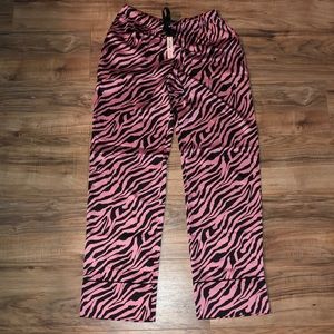 *NWT* Victoria’s Secret silky pajama pants